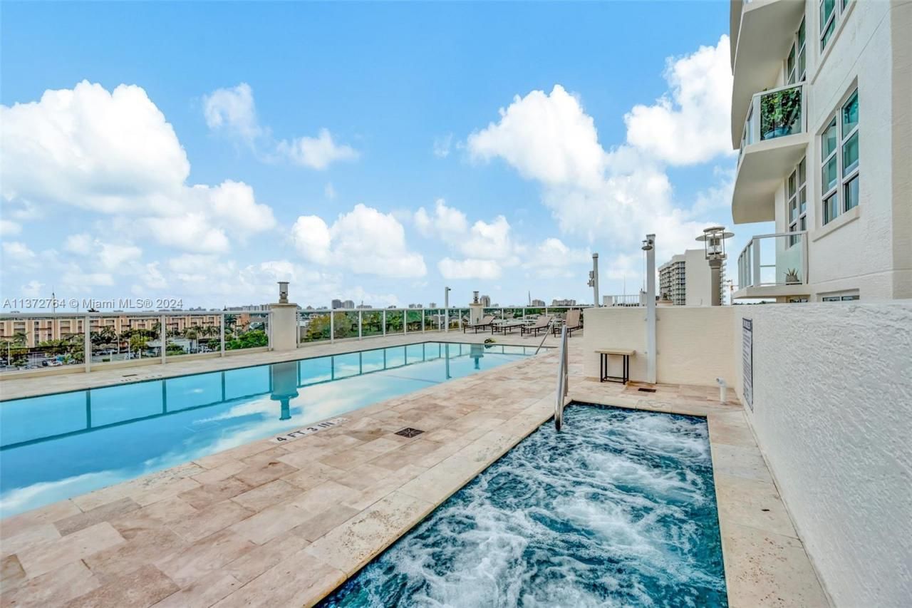 1819 SE 17th St, Unit 1401, Fort Lauderdale, FL 33316 Photo