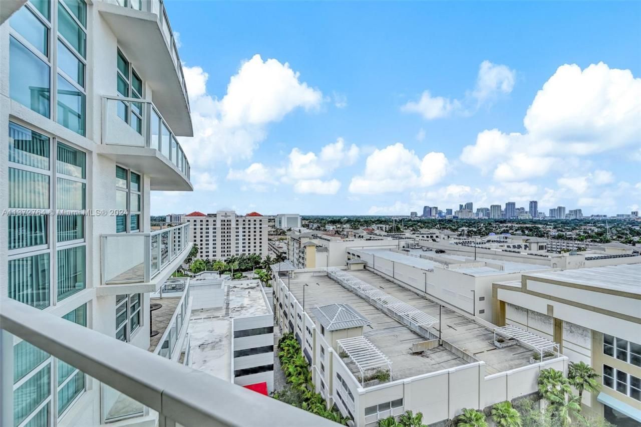 1819 SE 17th St, Unit 1401, Fort Lauderdale, FL 33316 Photo