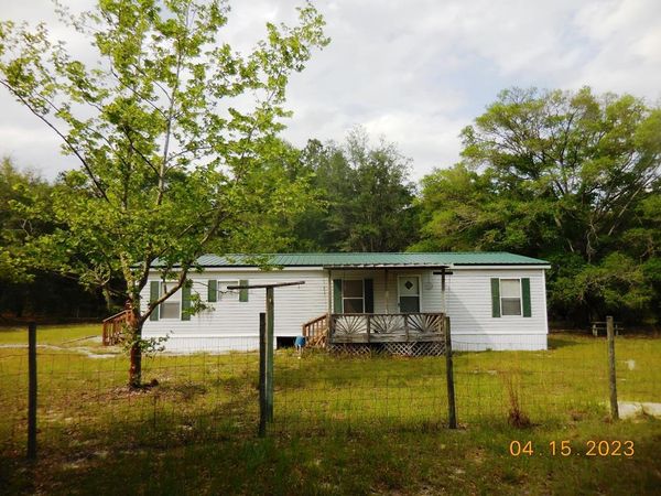 6620 NW 7th Way, Bell, FL 32619