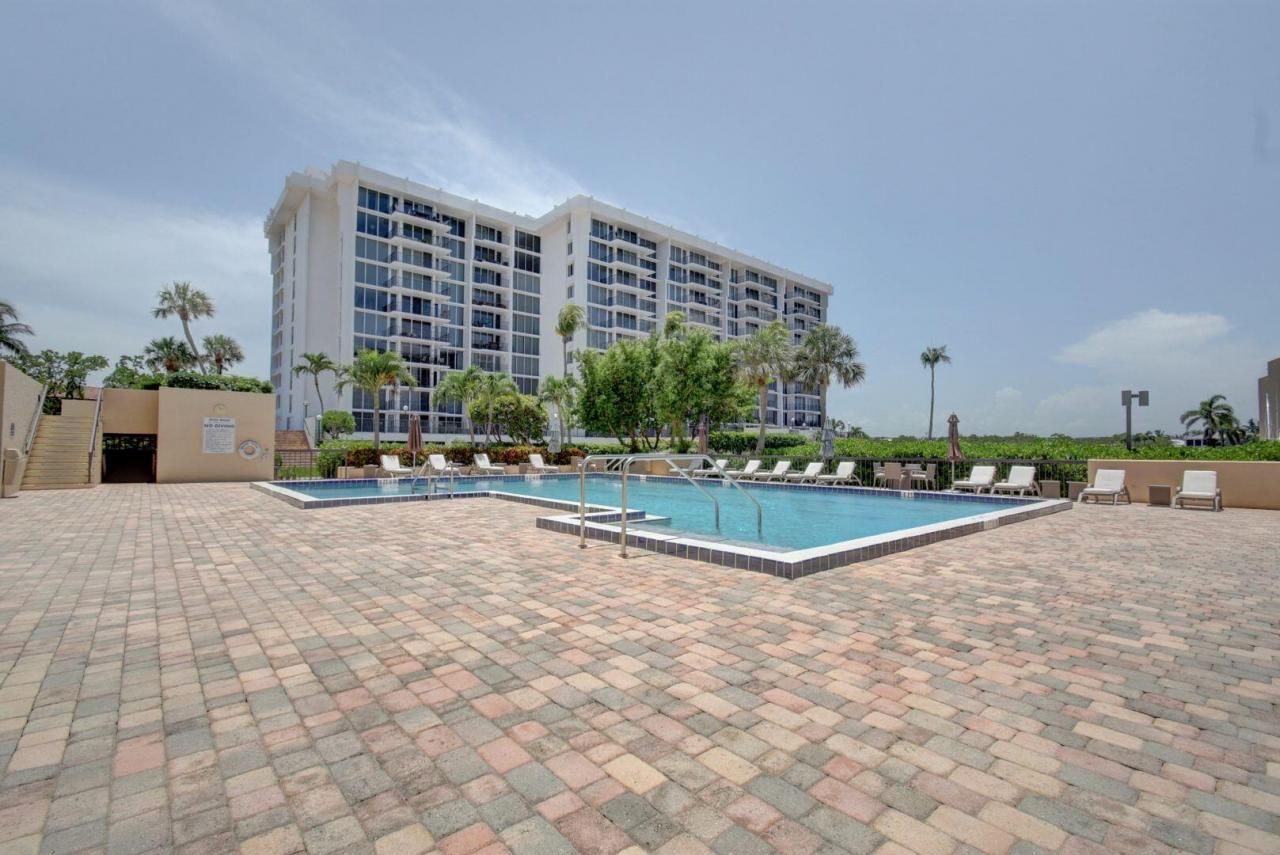 4748 S Ocean Boulevard, Unit Ph1, Highland Beach, FL 33487 Photo