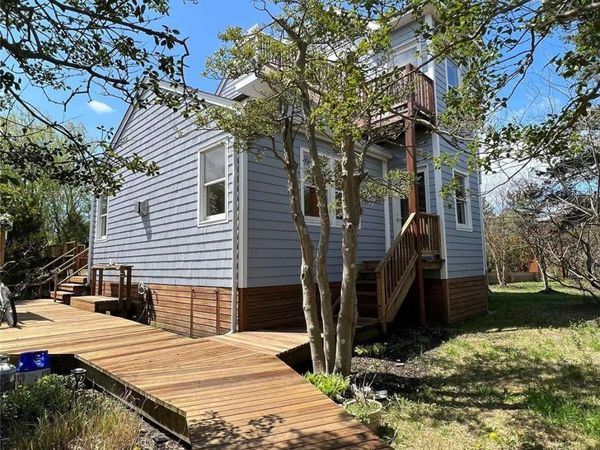 31 Homesite, Seaview, NY 11770
