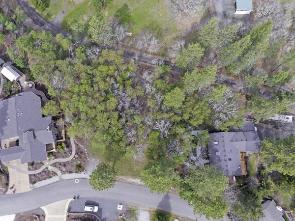 920 Granite Ridge Circle, Jacksonville, OR 97530