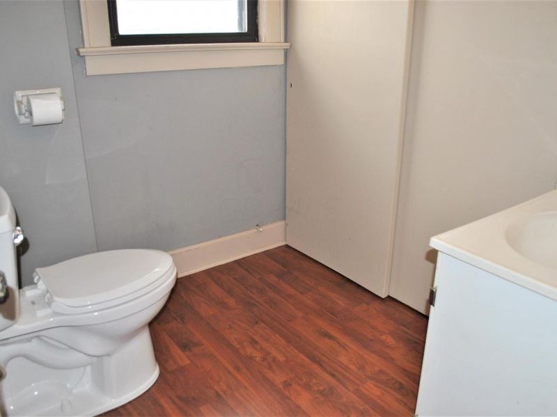 5424 W Broad Street, Columbus, OH 43228 Photo 10