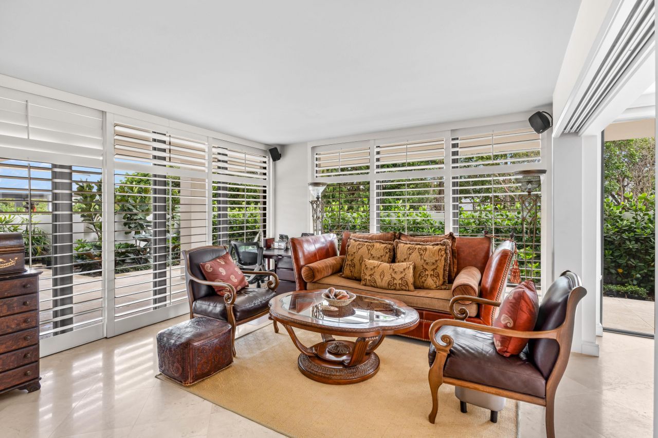 2580 S Ocean Boulevard, Unit 1c1, Palm Beach, FL 33480 Photo