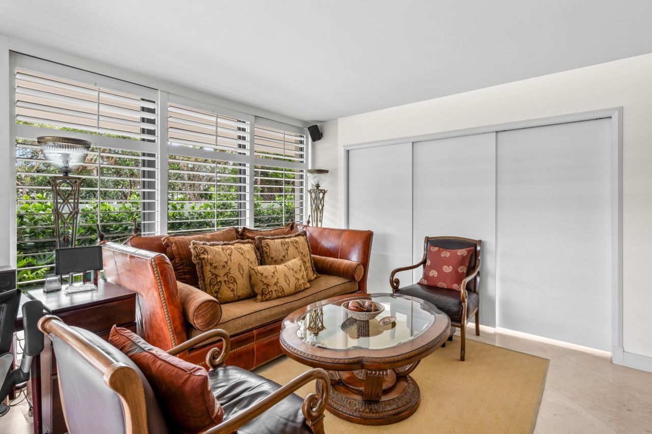 2580 S Ocean Boulevard, Unit 1c1, Palm Beach, FL 33480 Photo