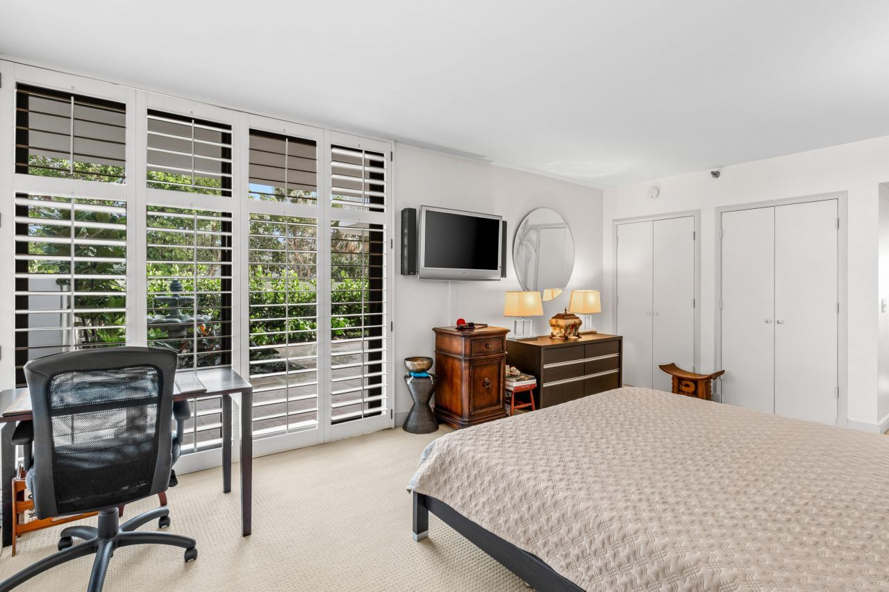 2580 S Ocean Boulevard, Unit 1c1, Palm Beach, FL 33480 Photo