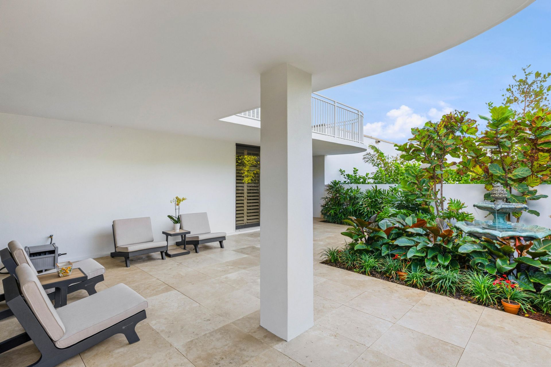 2580 S Ocean Boulevard, Unit 1c1, Palm Beach, FL 33480 Photo