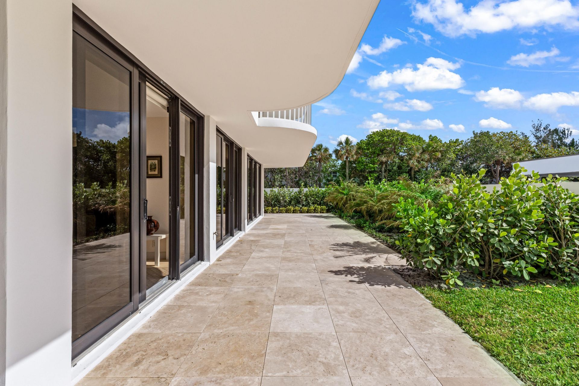 2580 S Ocean Boulevard, Unit 1c1, Palm Beach, FL 33480 Photo