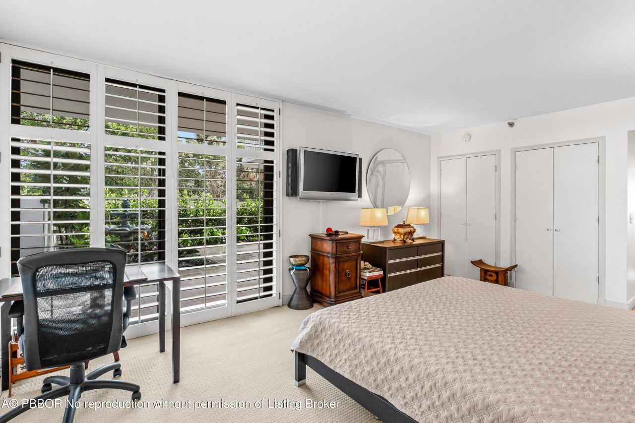 2580 S Ocean Boulevard, Unit 1C1, Palm Beach, FL 33480 Photo