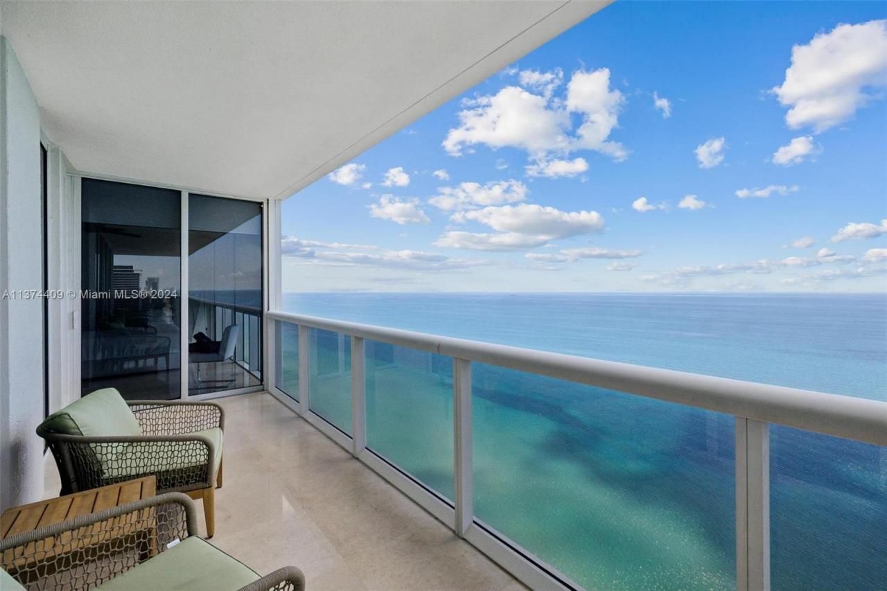 1830 S Ocean Dr, Unit 4002, Hallandale Beach, FL 33009 Photo