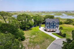 3715 Old Pointe Circle photo 4