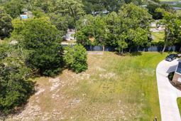 3715 Old Pointe Circle photo 4