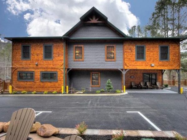 504 Ridge Road, Gatlinburg, TN 37738