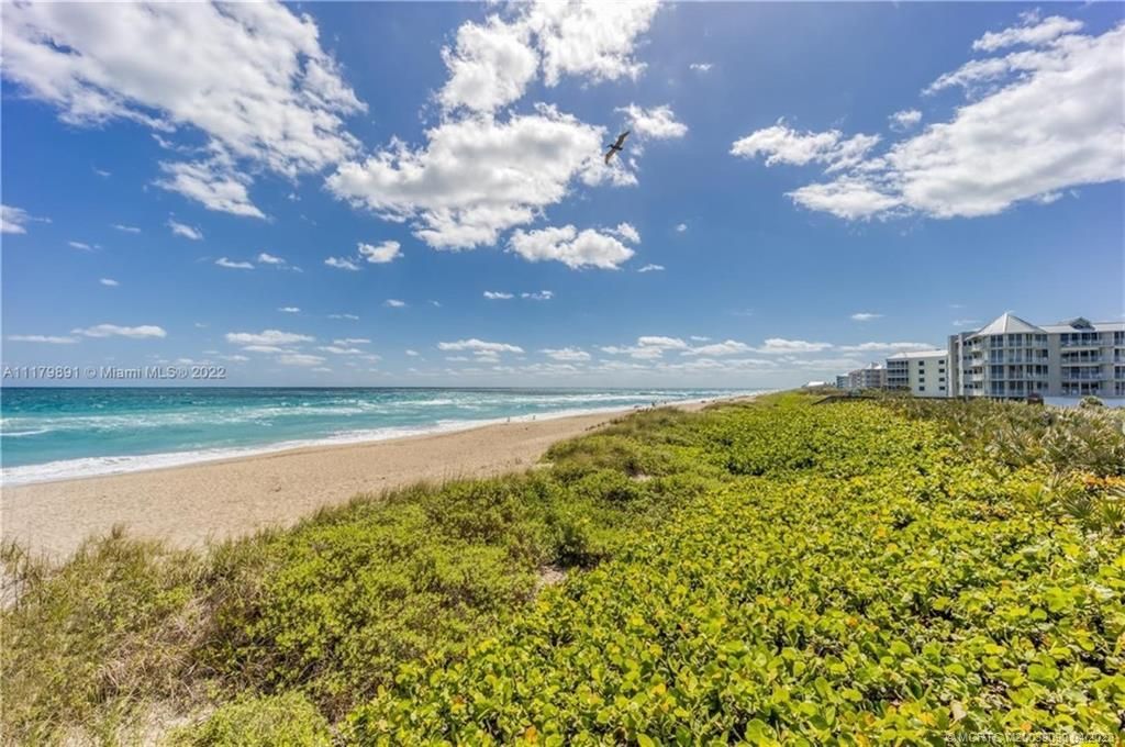 144 NE Edgewater Drive, Unit 3102, Stuart, FL 34996 Photo