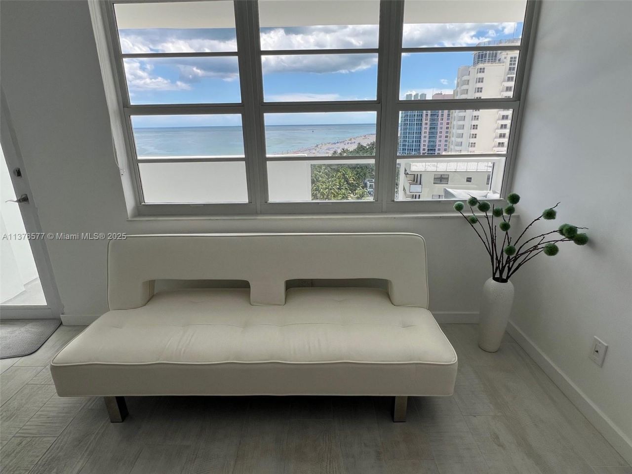 100 Lincoln Rd, Unit 1244, Miami Beach, FL 33139 Photo