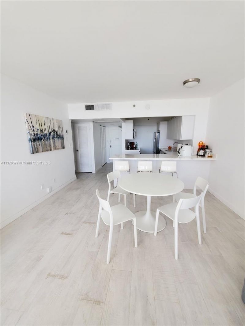 100 Lincoln Rd, Unit 1244, Miami Beach, FL 33139 Photo