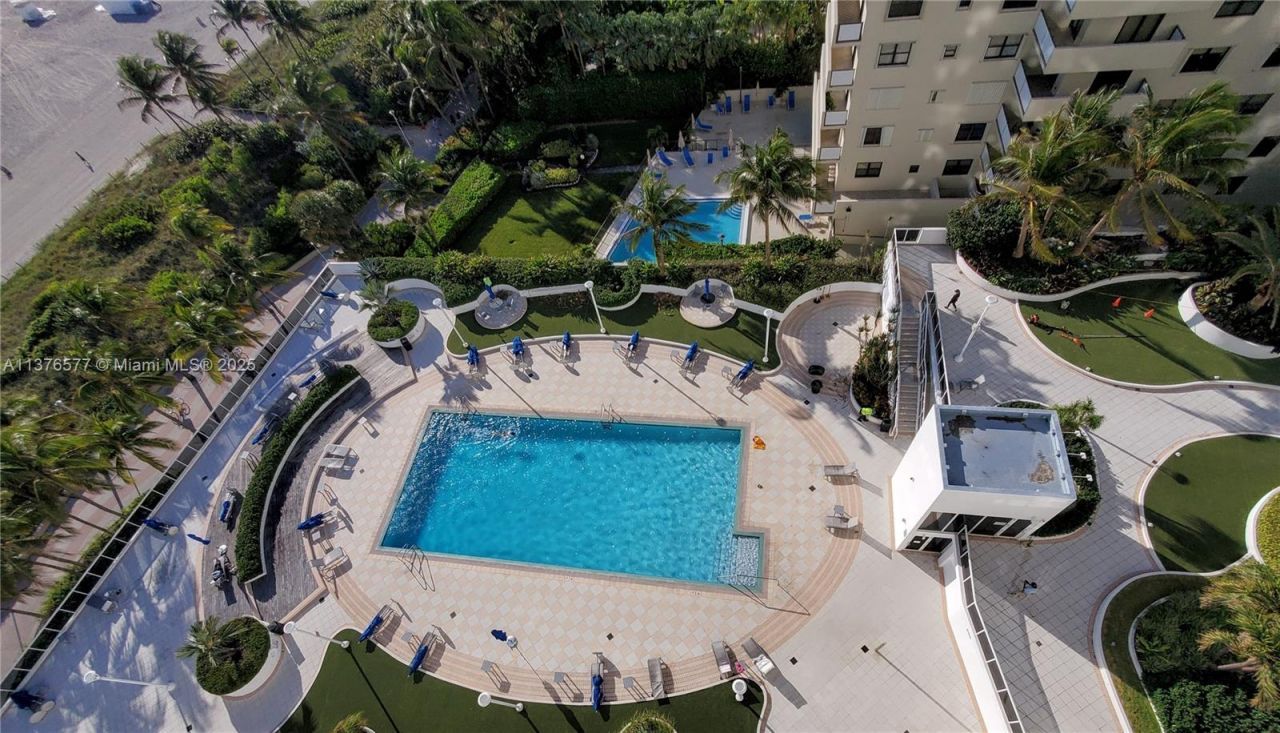 100 Lincoln Rd, Unit 1244, Miami Beach, FL 33139 Photo