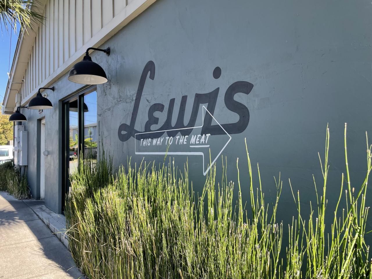 431 N Hanover Street Photo 4