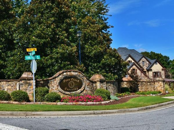 4562A Fawn Path, Gainesville, GA 30506