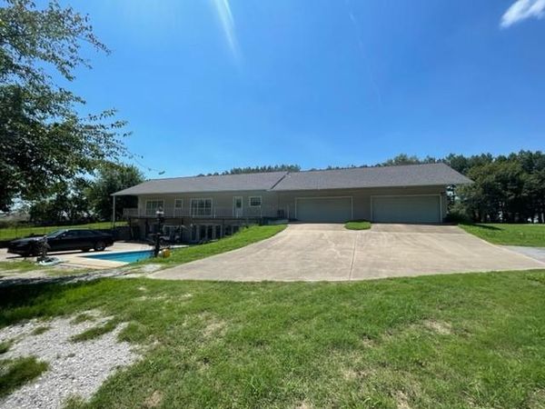 6099 S Pack Lane, Rogers, AR 72758