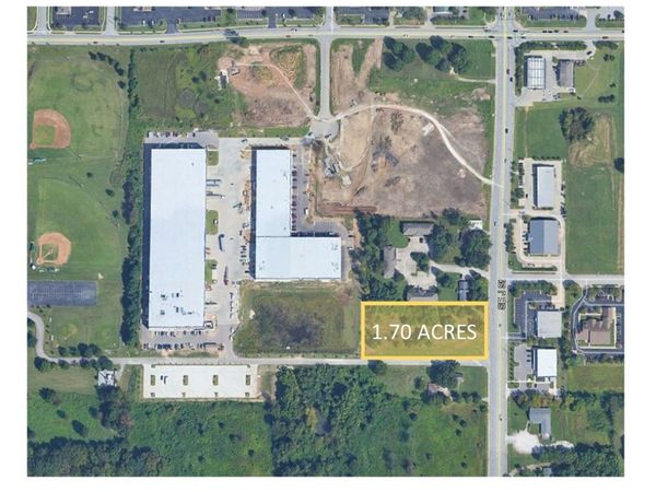 SE J Street, Bentonville, AR 72712