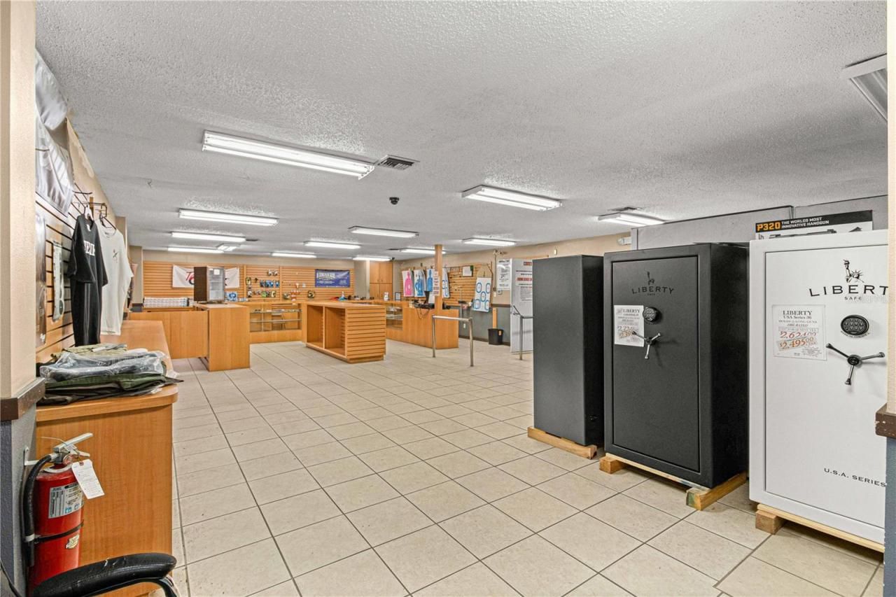 1031 NE 16th Street, Ocala, FL 34470 Photo