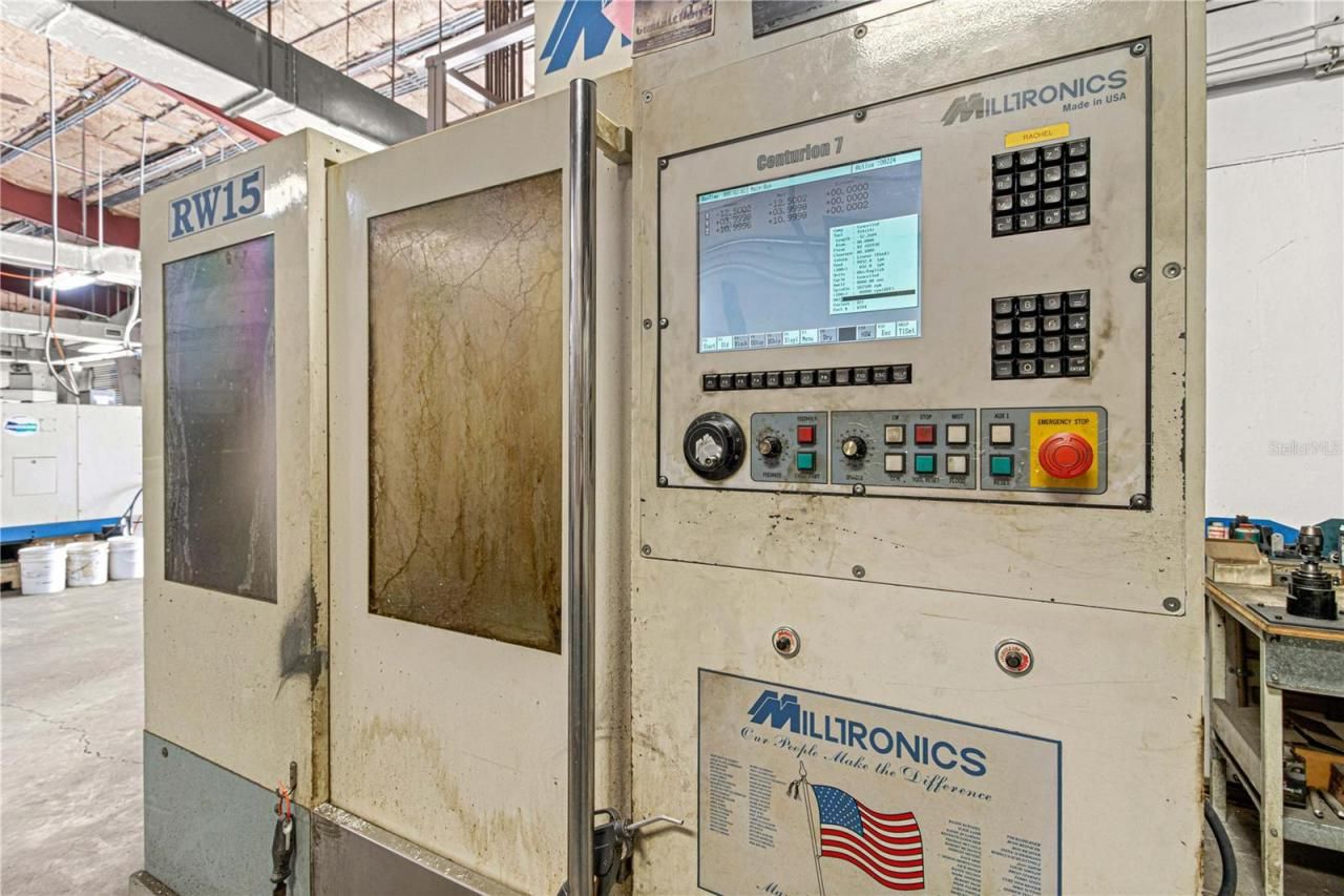 1031 NE 16th Street, Ocala, FL 34470 Photo