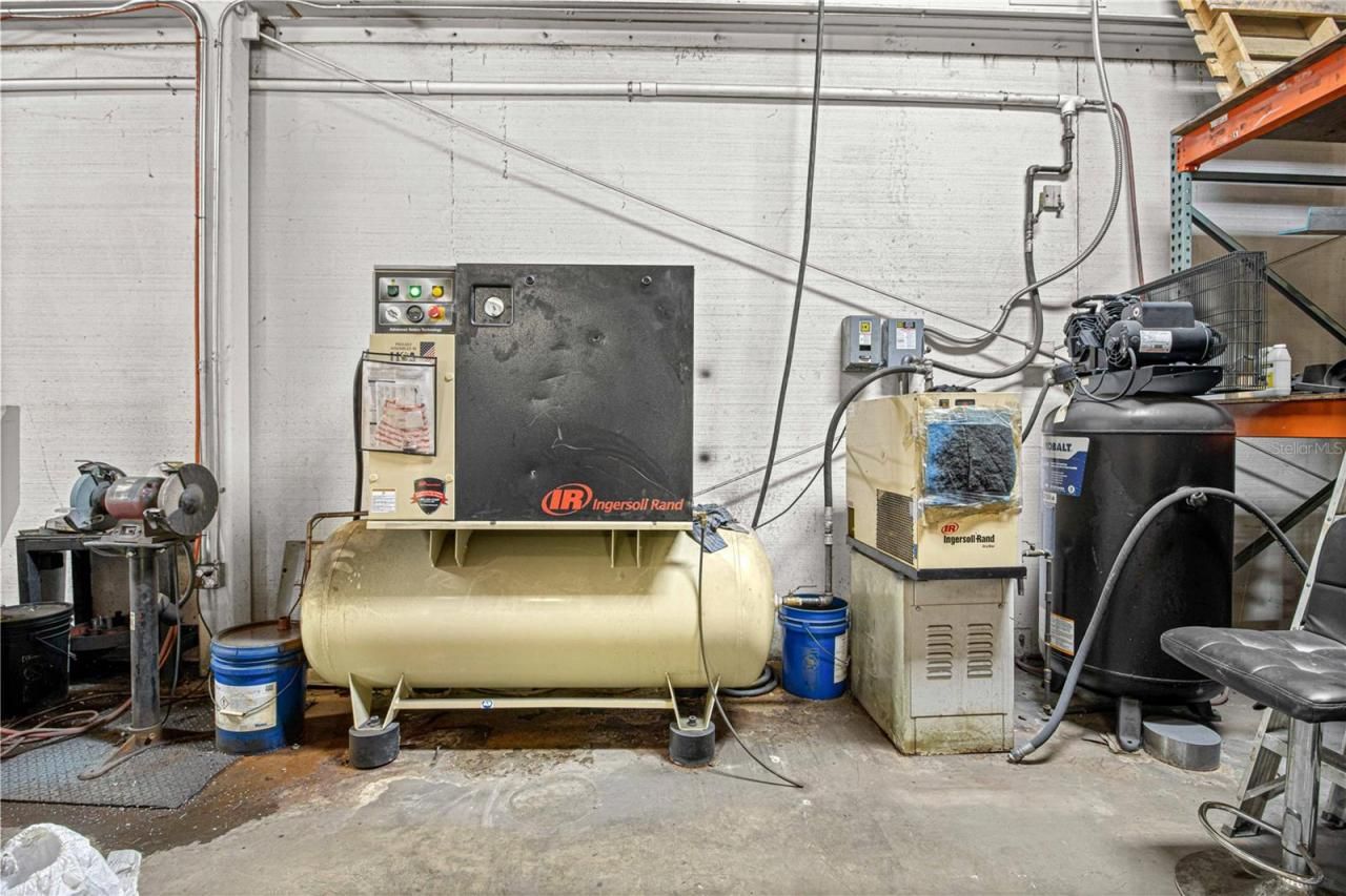 1031 NE 16th Street, Ocala, FL 34470 Photo