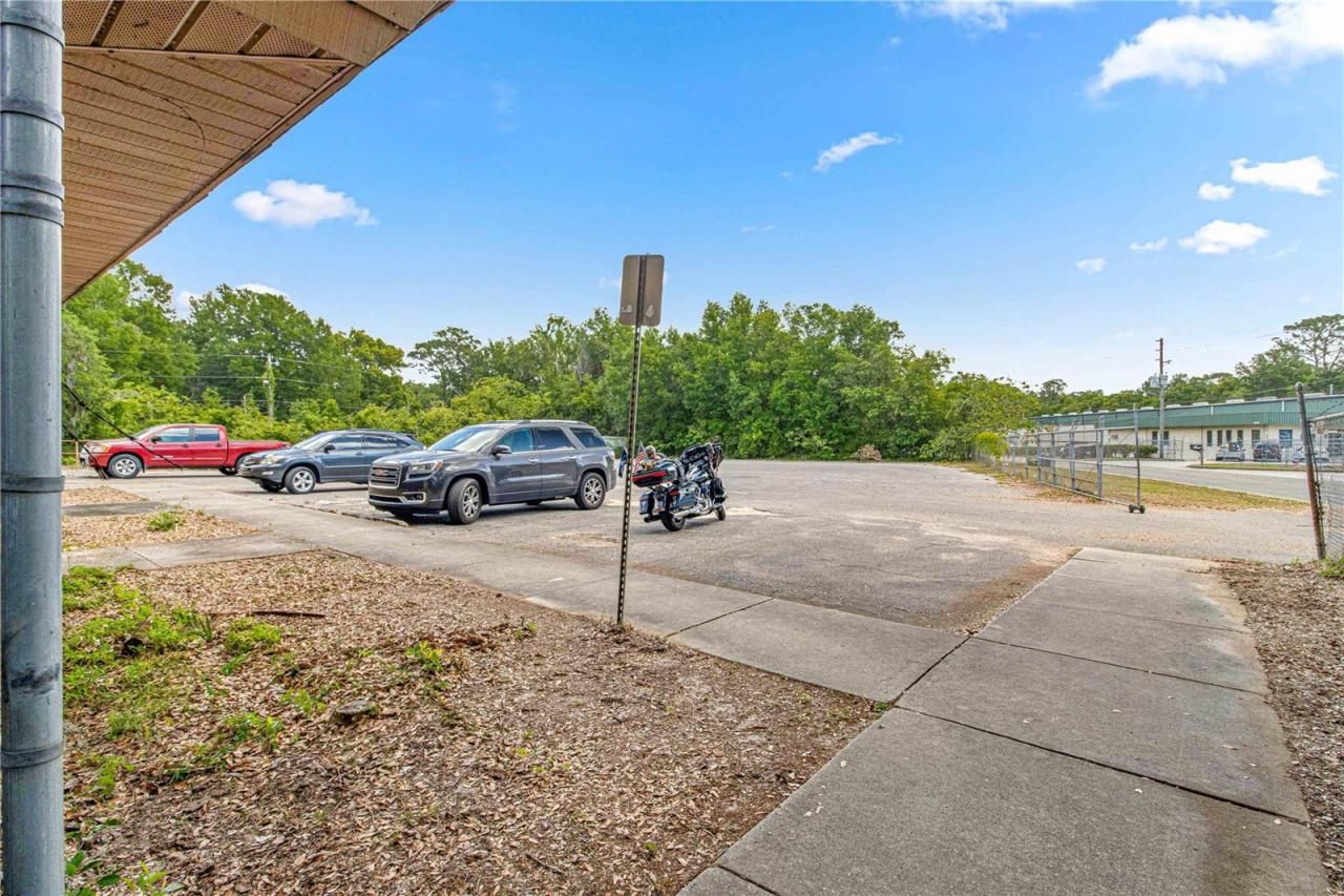 1031 NE 16th Street, Ocala, FL 34470 Photo