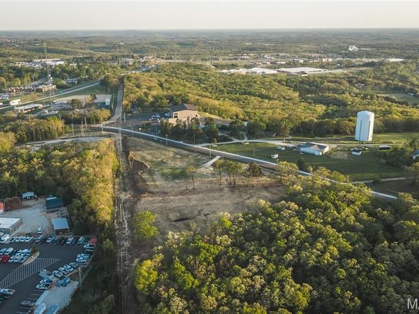 1400 Nagogami Road, Rolla, MO 65401