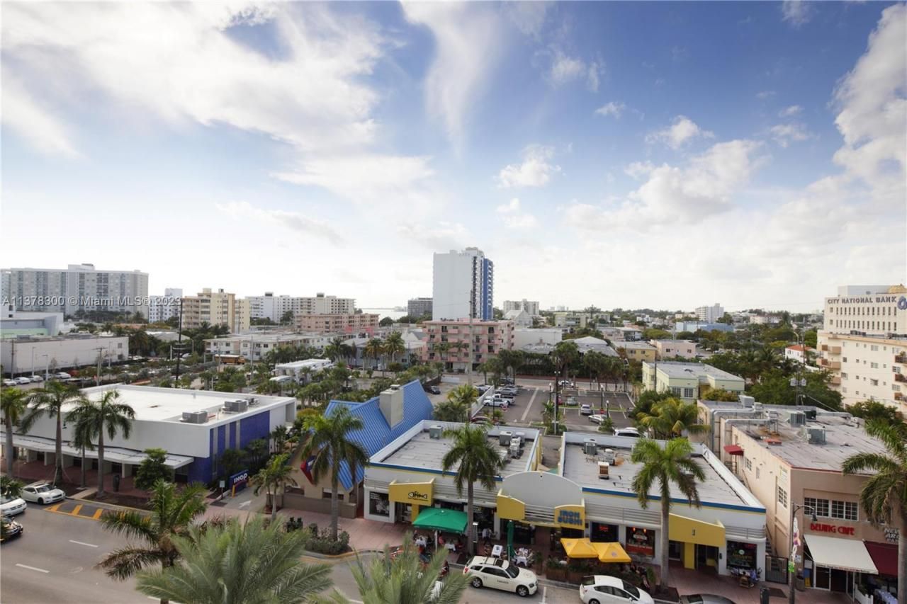 6917 Collins Ave, Unit 820, Miami Beach, FL 33140 Photo