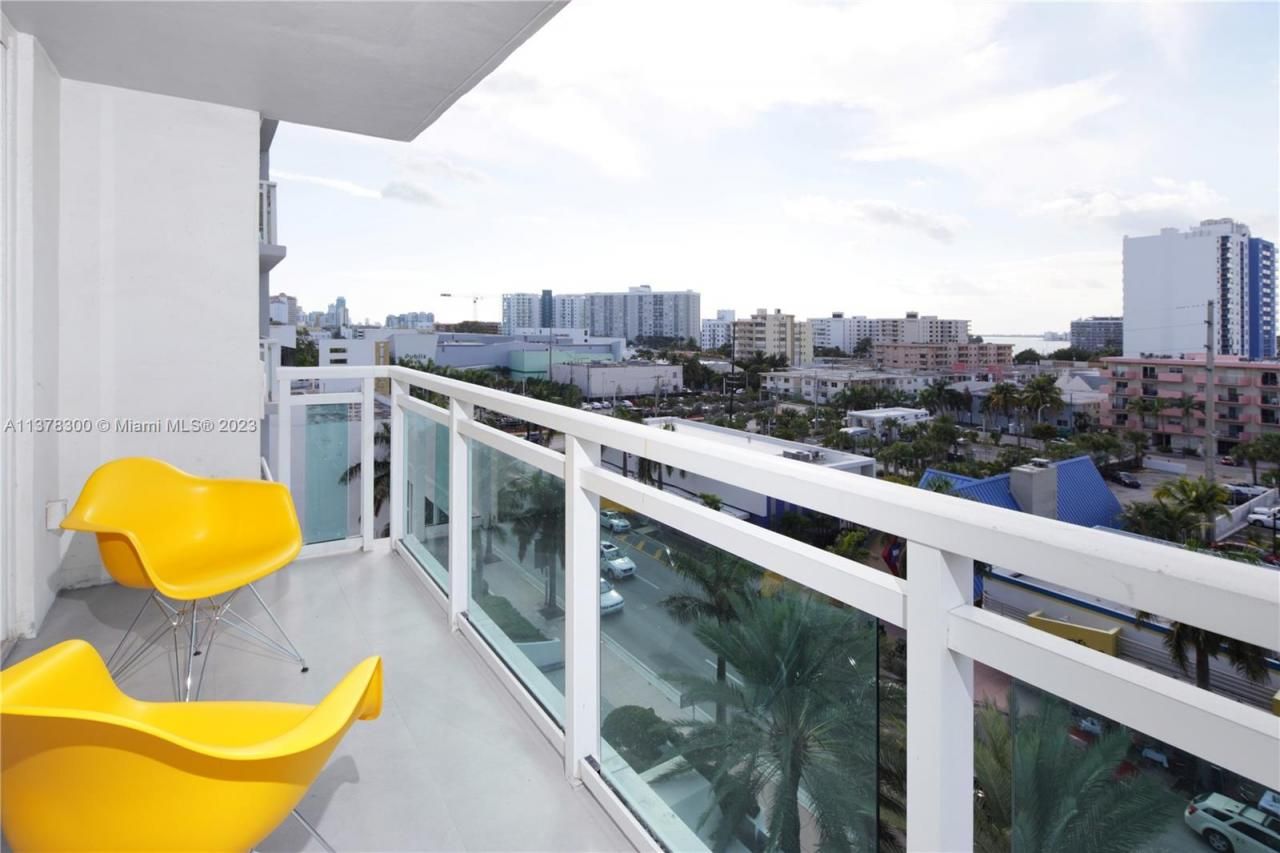 6917 Collins Ave, Unit 820, Miami Beach, FL 33140 Photo