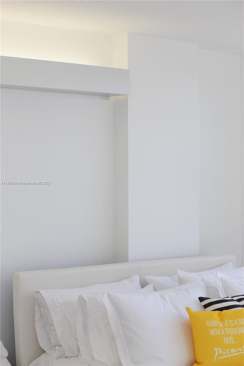 6917 Collins Ave, Unit 820, Miami Beach, FL 33140 Photo