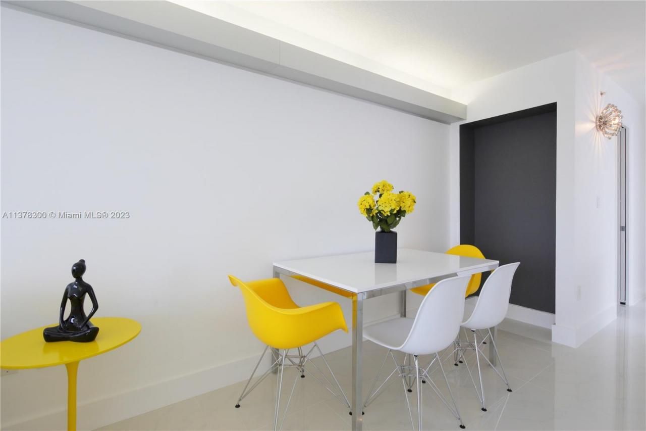 6917 Collins Ave, Unit 820, Miami Beach, FL 33140 Photo