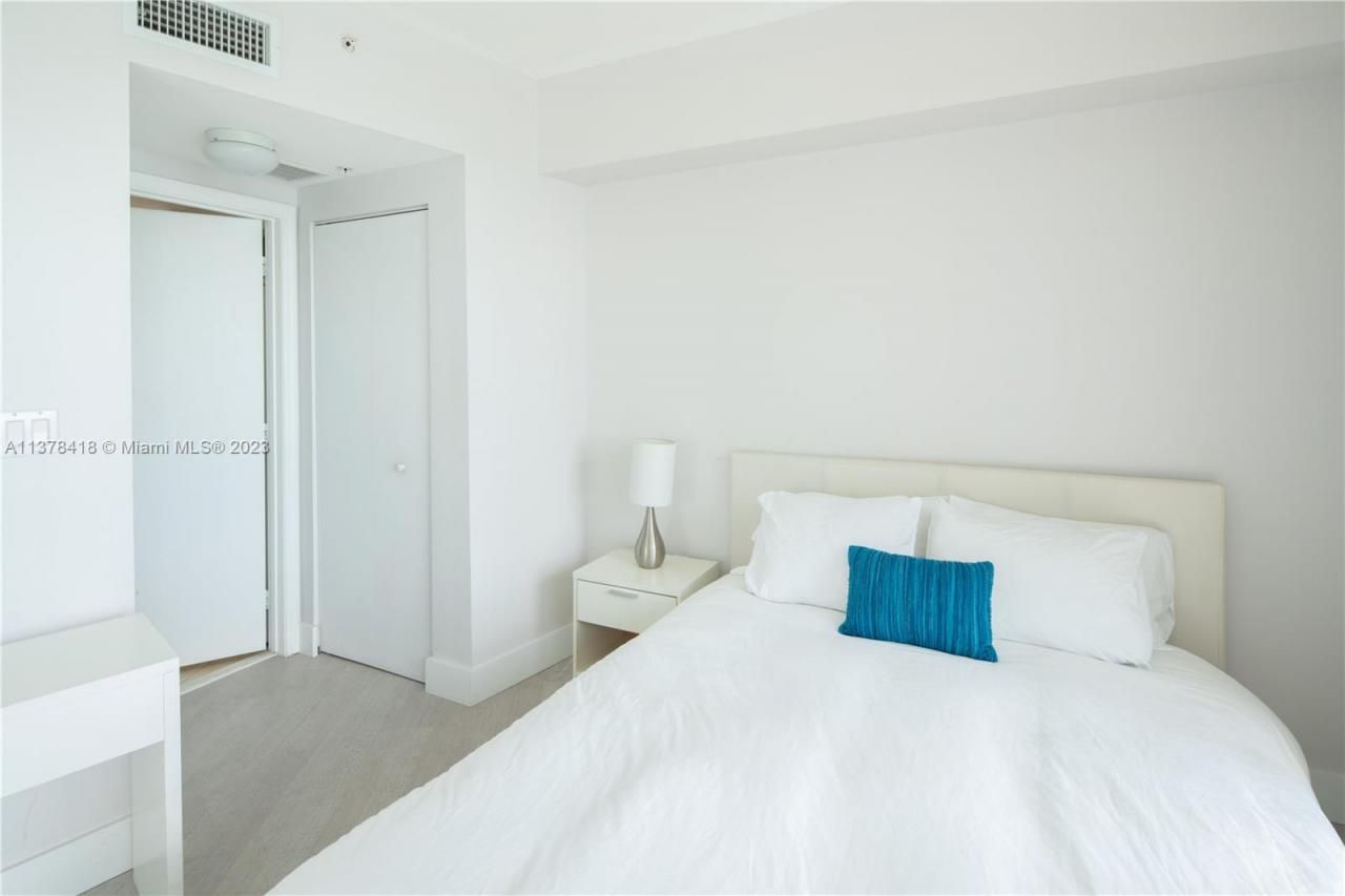 1750 N Bayshore Dr, Unit 2602, Miami, FL 33132 Photo