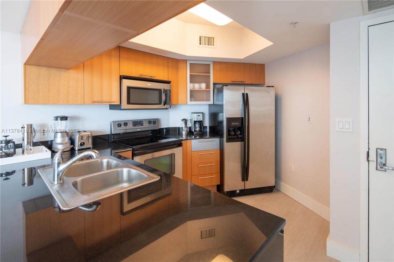 1750 N Bayshore Dr, Unit 2602, Miami, FL 33132 Photo
