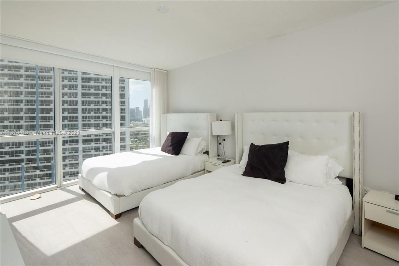 1750 N Bayshore Dr, Unit 2602, Miami, FL 33132 Photo