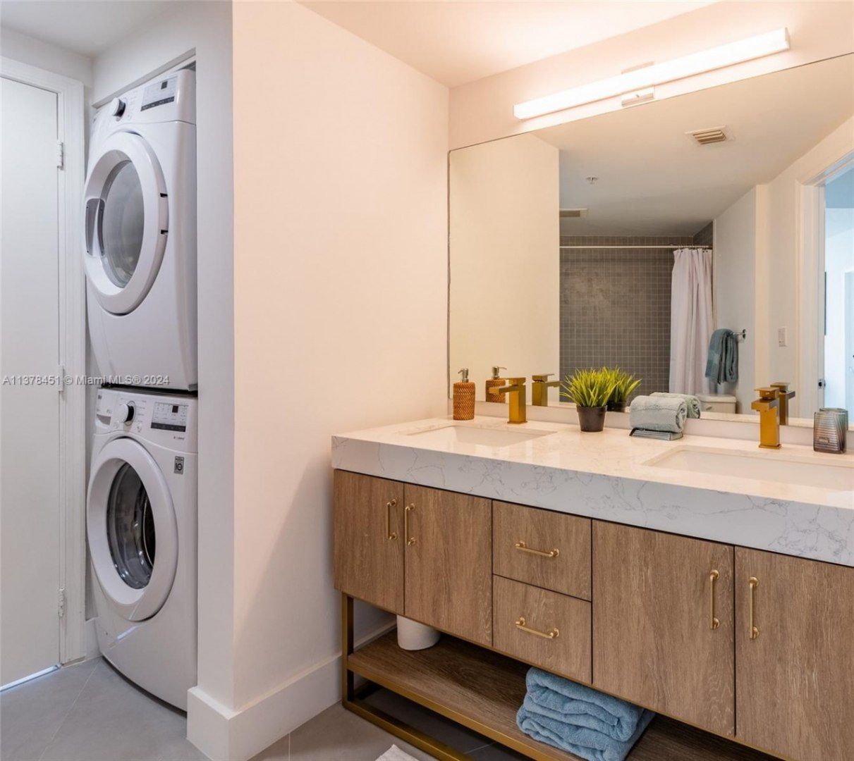 1750 N Bayshore Dr, Unit 3201, Miami, FL 33132 Photo