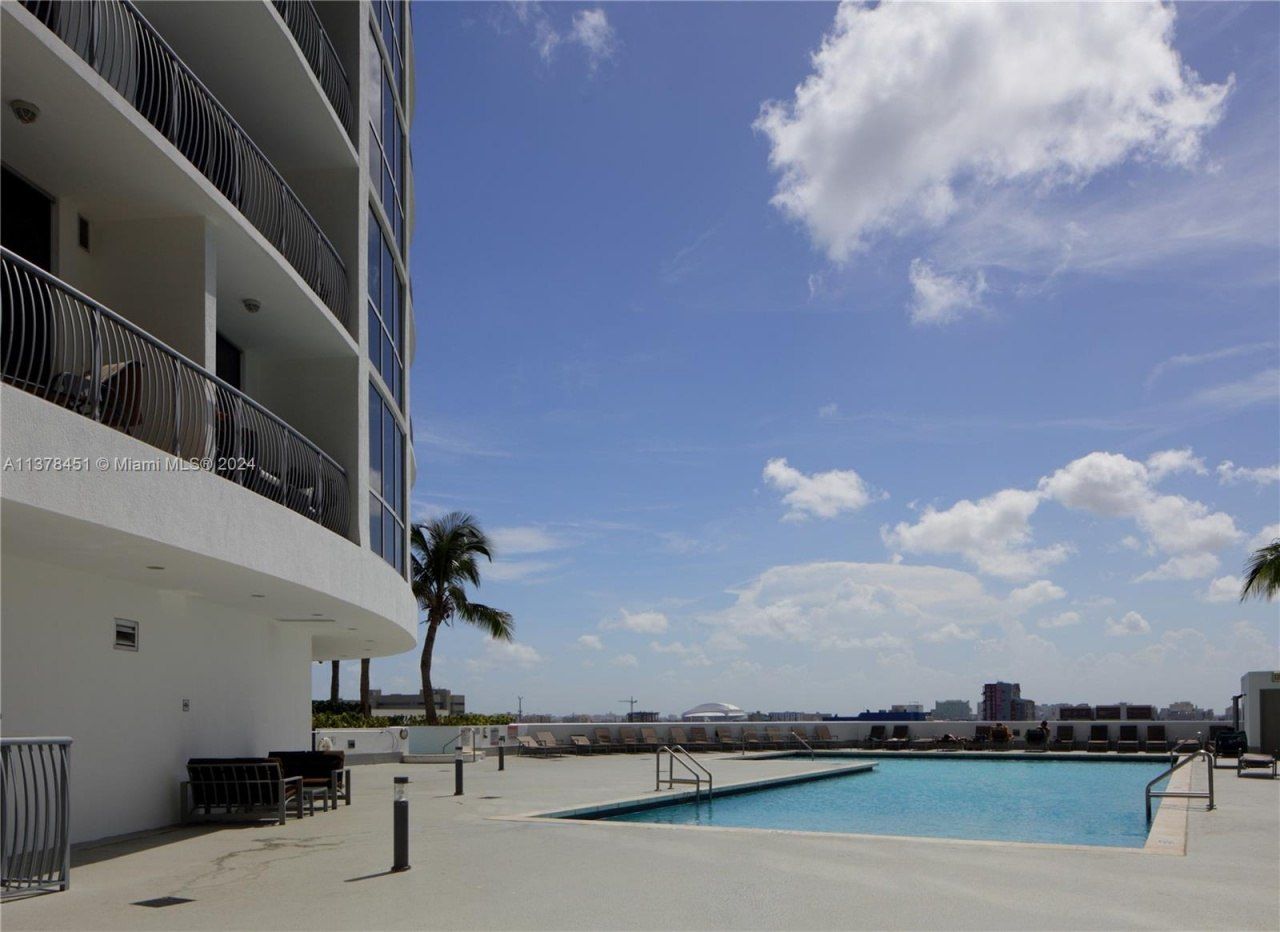 1750 N Bayshore Dr, Unit 3201, Miami, FL 33132 Photo
