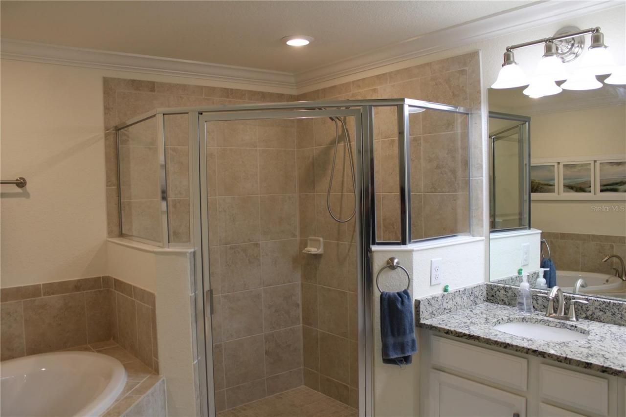 5831 Wake Forest Run, Unit 101, Bradenton, FL 34211 Photo