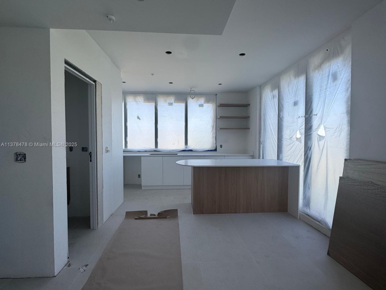 7300 Trouville Esplanade, Unit 3, Miami Beach, FL 33141 Photo