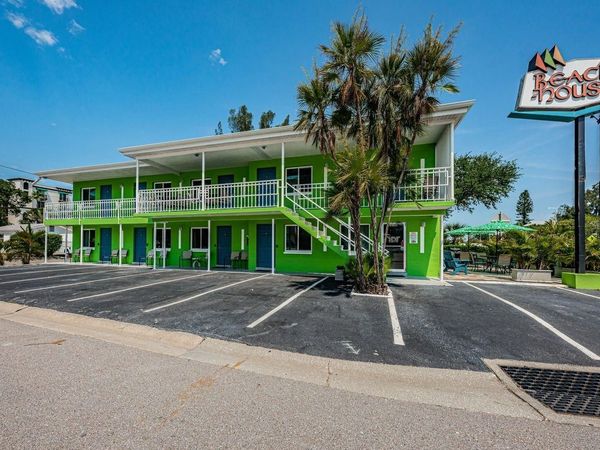 12100 GULF BOULEVARD, TREASURE ISLAND, FL 33706