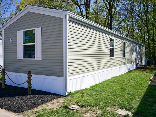 31 blue water Drive, Cicero, IN 46034