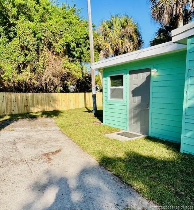 4158+4160 NE Indian River Drive, Jensen Beach, FL 34957 Photo