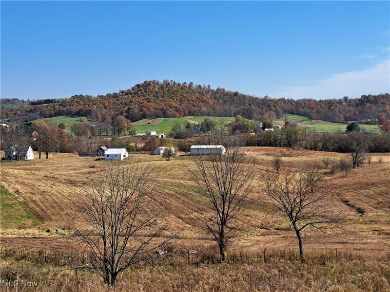 19510 Leatherwood Road, Salesville, OH 43778 Photo 32