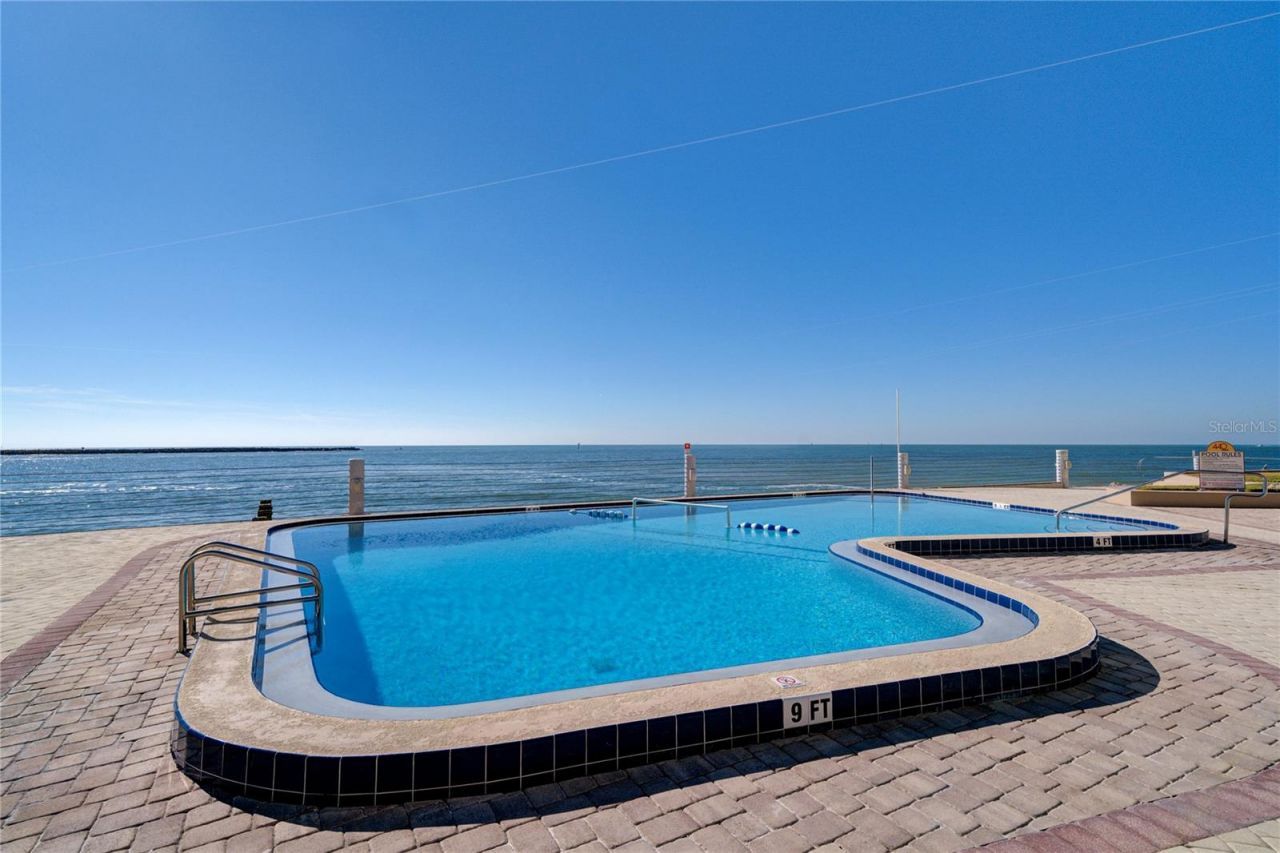 440 S Gulfview Boulevard, Unit 1102, Clearwater, FL 33767 Photo