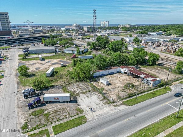 2607 17th Street, Gulfport, MS 39501