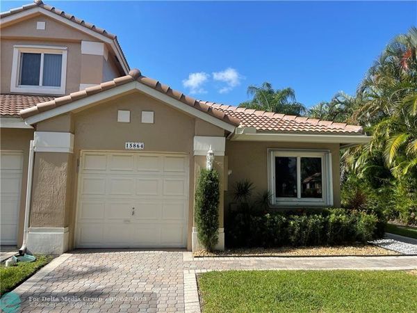 15864 SW 10th Street, Pembroke Pines, FL 33027