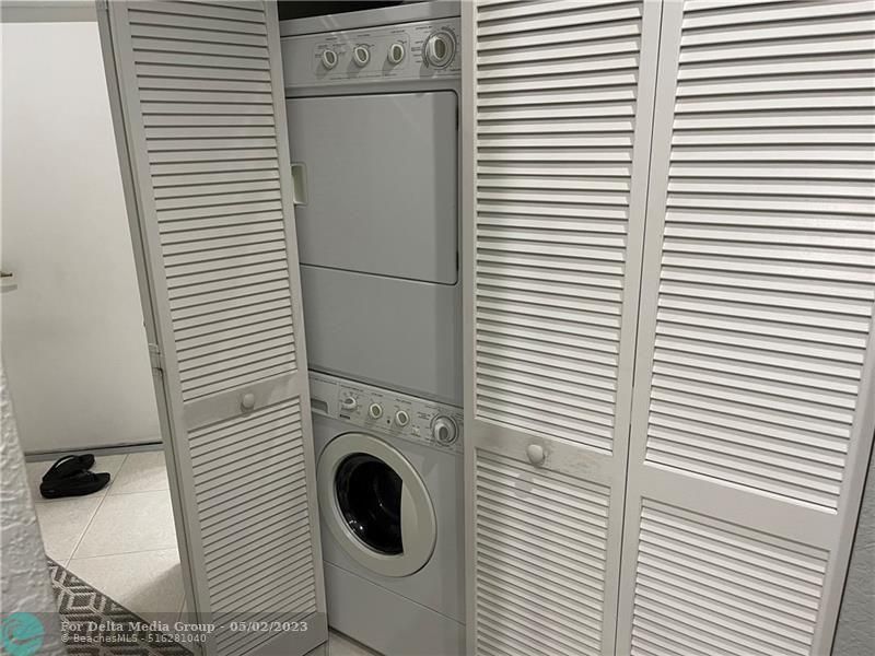 15864 SW 10th Street, Pembroke Pines, FL 33027 Photo