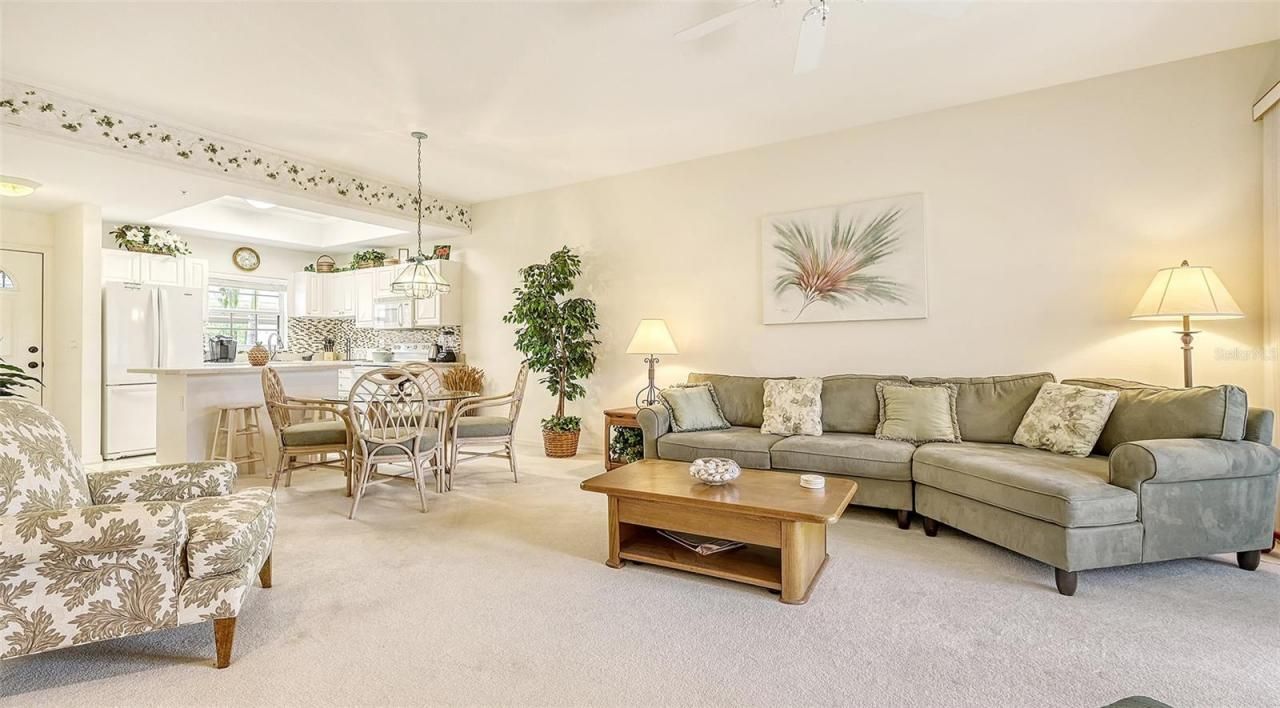 8350 Wingate Drive, Unit 913, Sarasota, FL 34238 Photo